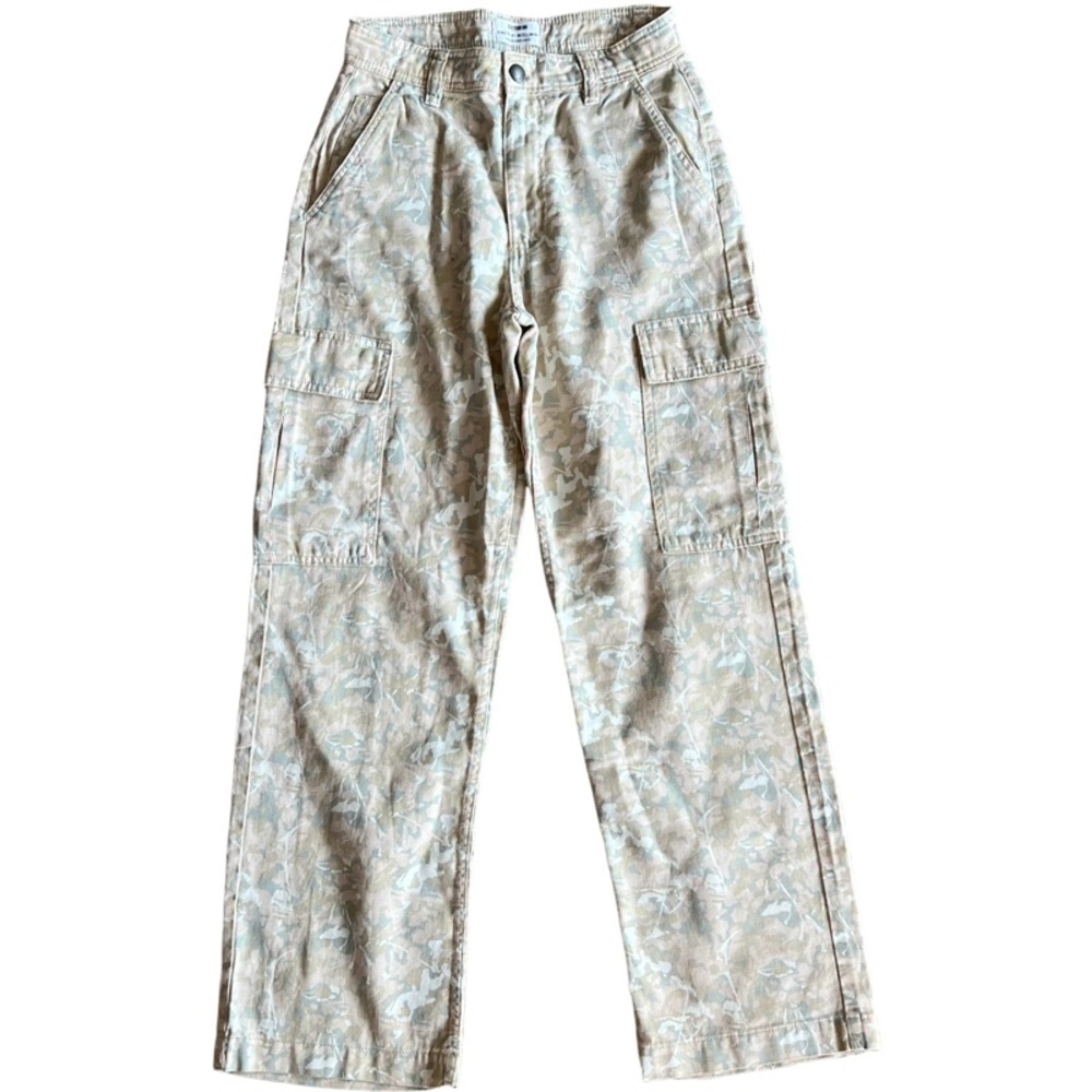 Cotton On NWOT camouflage jeans wide straight leg